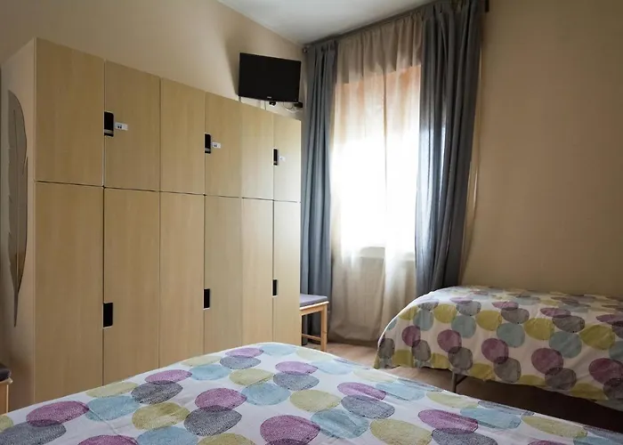 Panzió Snowake House *