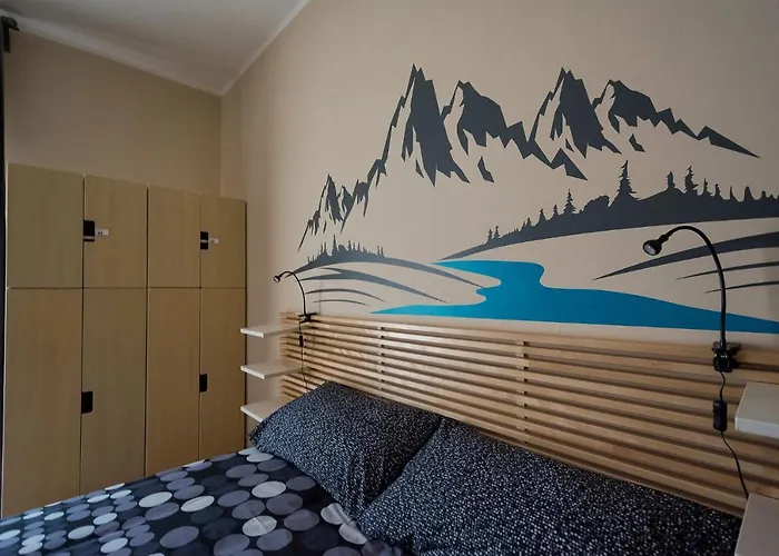 Panzió Snowake House